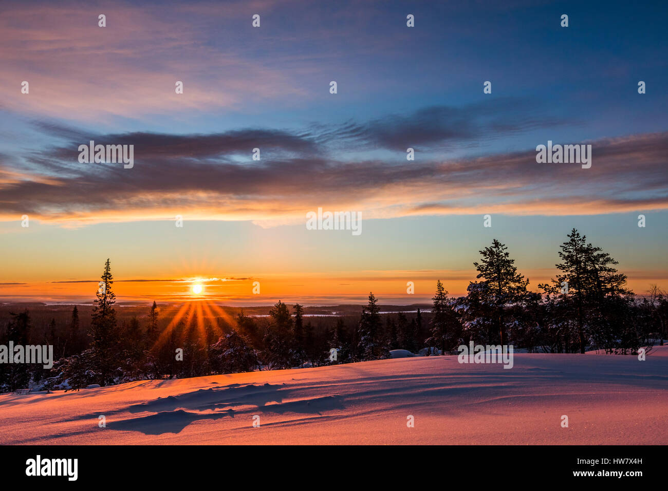 Dans Martimoaapa lever du soleil d'hiver, la Finlande Banque D'Images
