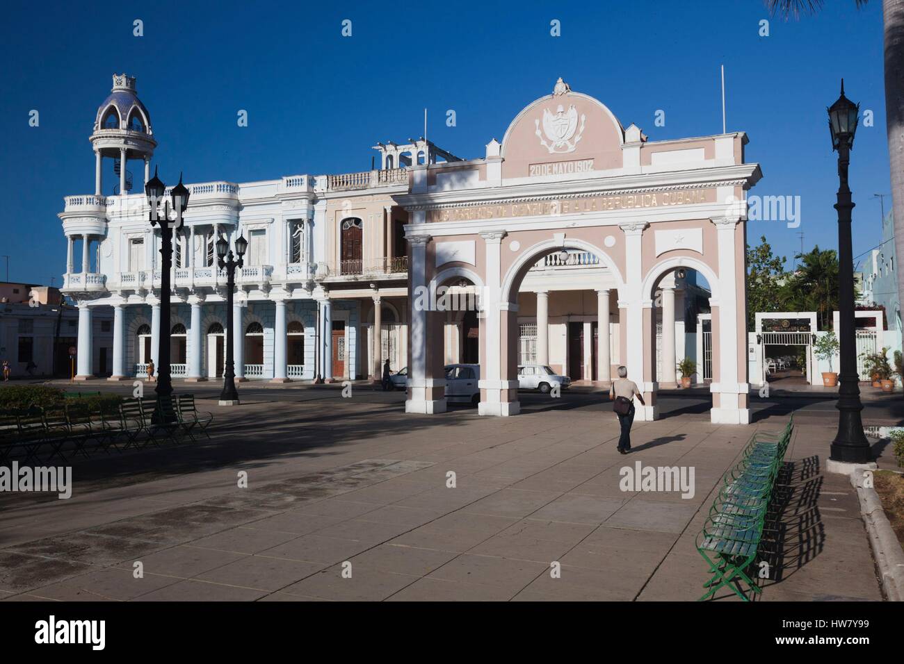 Cuba, Cienfuegos, Cienfuegos Province, Parque Jose Marti, Arco de Triunfo arch Banque D'Images