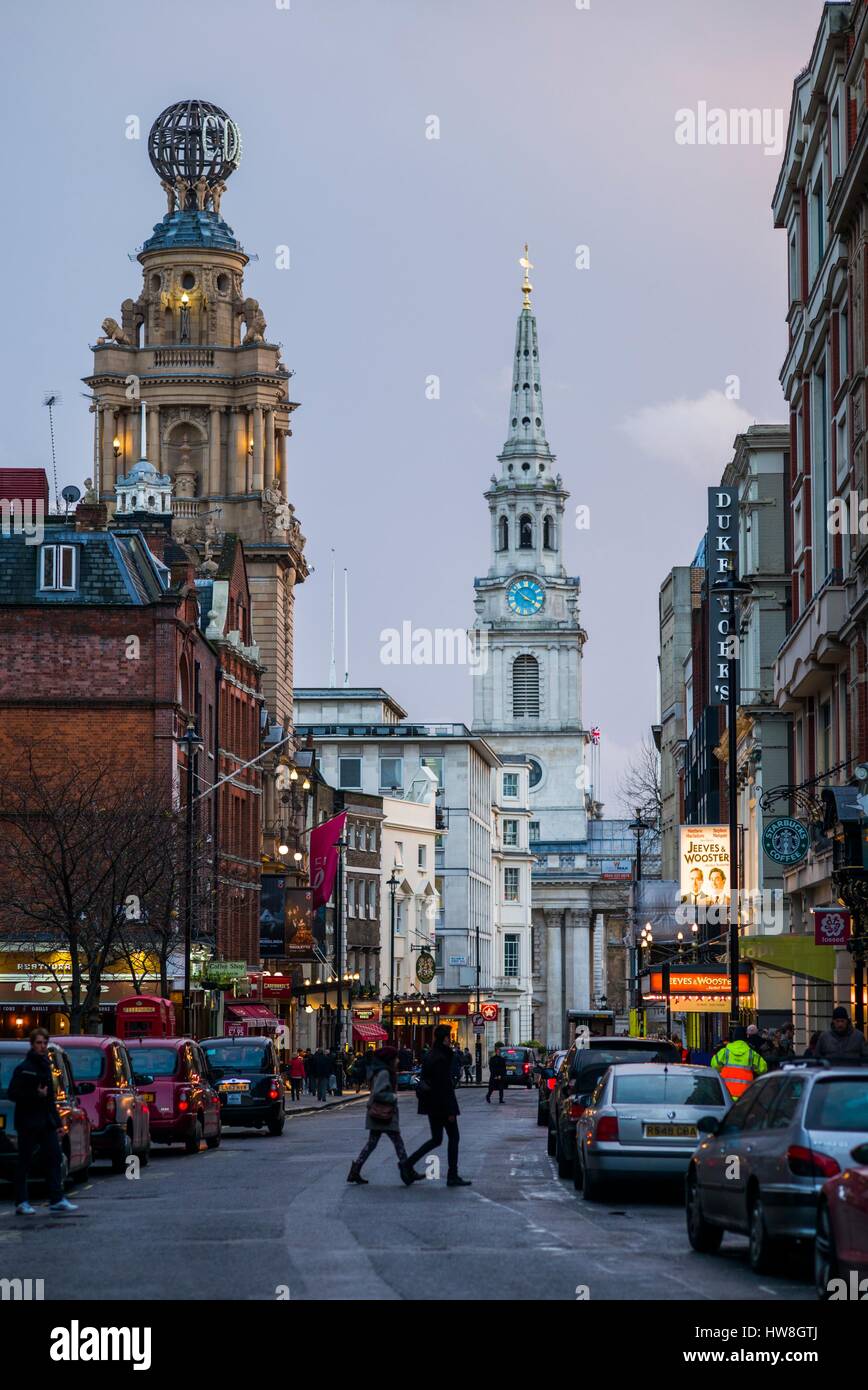 L'Angleterre, Londres, Soho, le colisée Théâtre, accueil de l'English National Opera, au crépuscule Banque D'Images