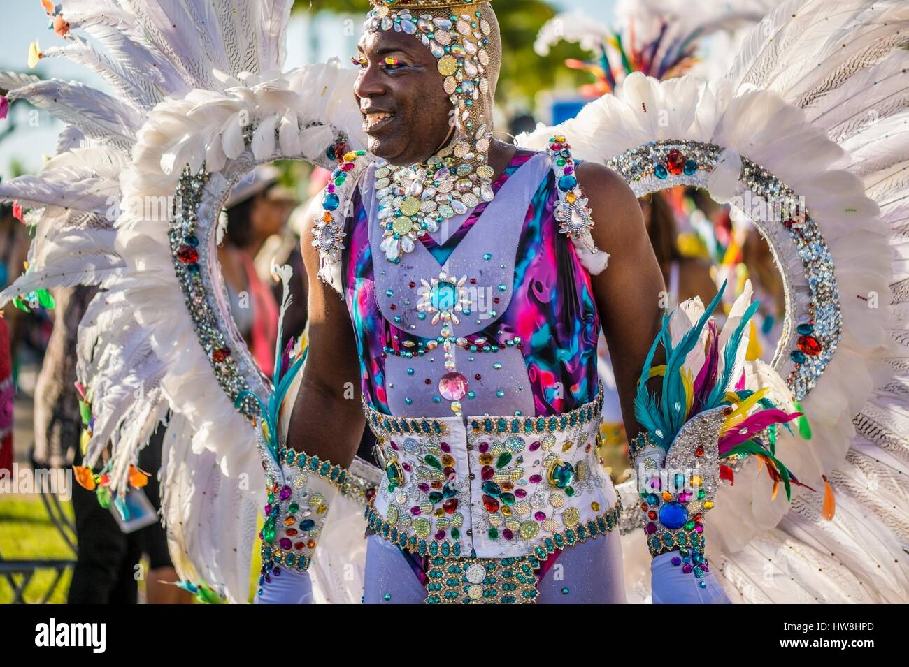 La France, la Guadeloupe, Grande Terre, Pointe a pitre, danseur de groupe  Pikanga de Baie Mahault, pendant la parade de clôture des défilés Photo  Stock - Alamy