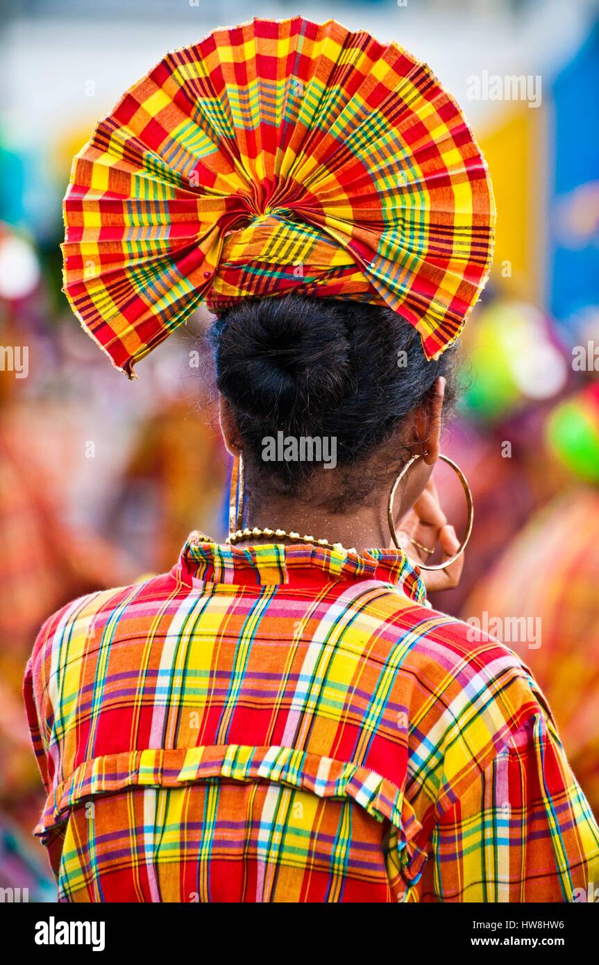 Vetement madras femme sale