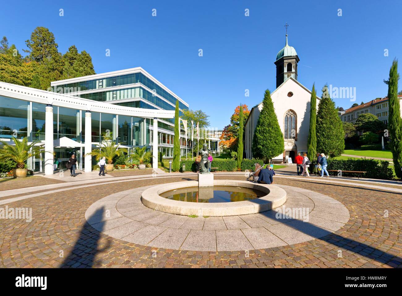 Allemagne, Baden Württemberg, Forêt-Noire (Schwarzwald), Baden Baden, Thermes de Caracalla et l'église de Mayence Banque D'Images