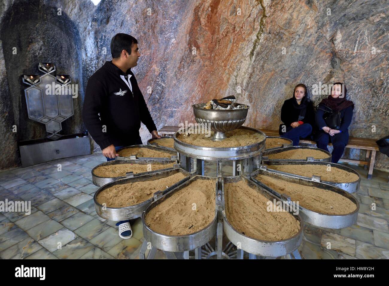 Symbole du zoroastrisme iran Banque de photographies et d’images à haute résolution Alamy
