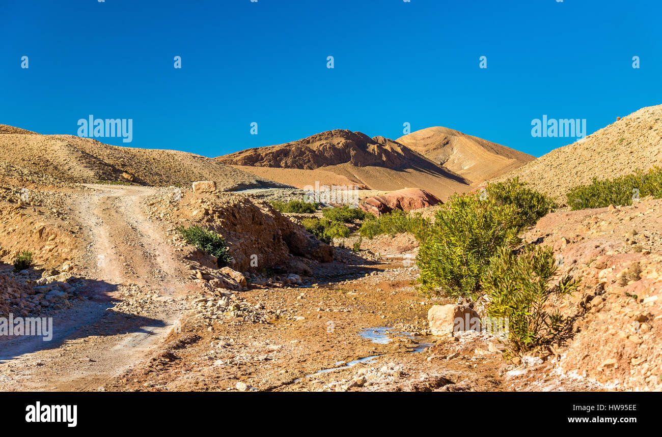 Paysage du Haut Atlas entre Ait Ben Ali et Bou Tharar, Maroc Banque D'Images
