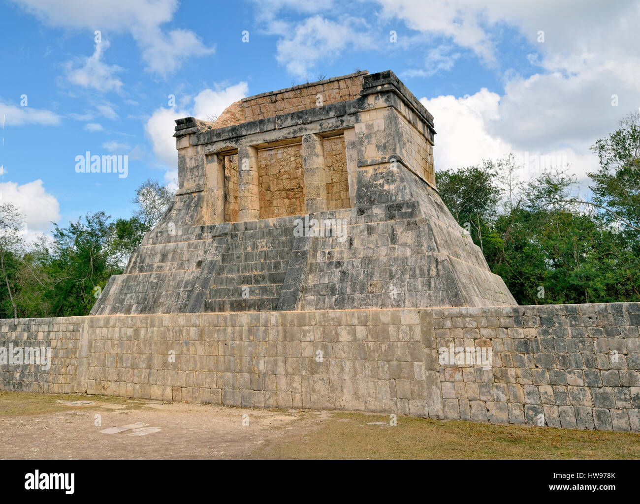 Templo del Hombre Barbado, Temple de l'Homme barbu, historique ville maya de Chichen Itza, pistes, Yucatan, Mexique Banque D'Images