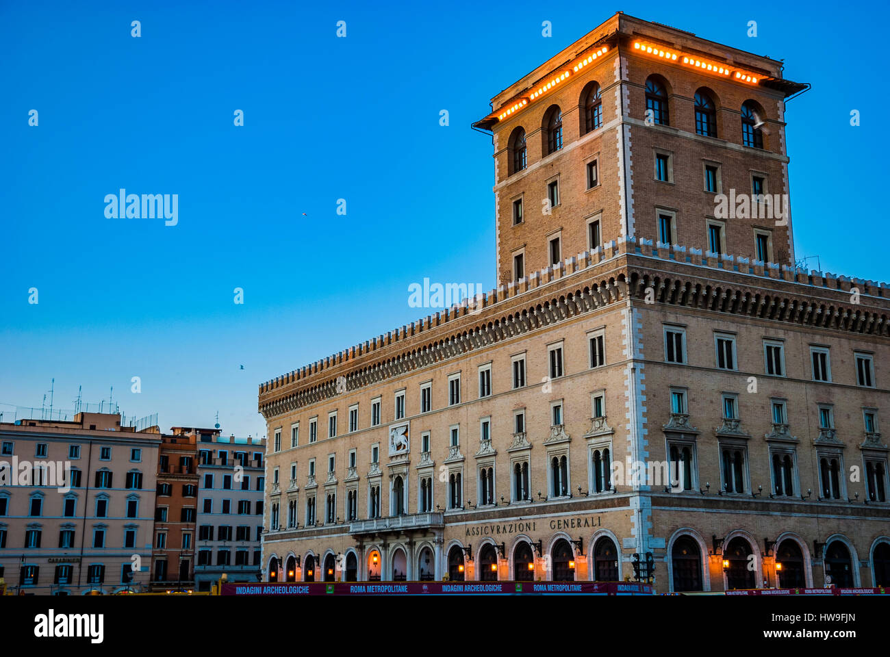 La Piazza Venezia est le moyeu central de Rome. Le Palais de Venise. Rome, Latium, Italie, Europe. Banque D'Images