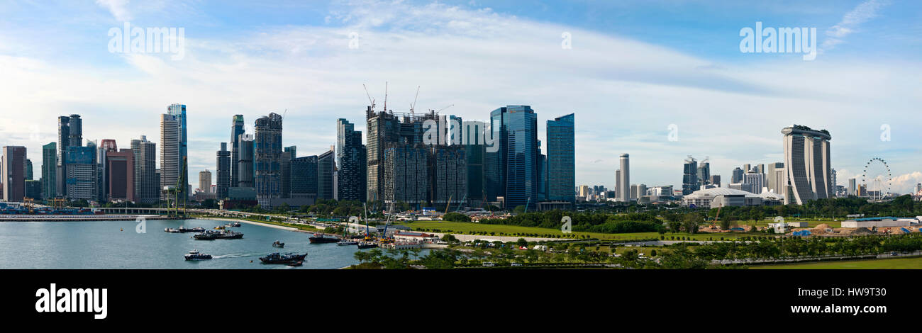 Vue panoramique horizontal (3 photo) vue paysage urbain de Singapour. Banque D'Images