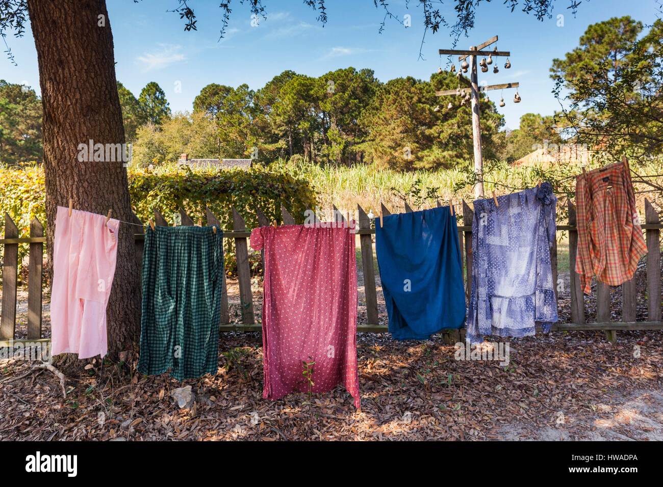 United States, New York, Tifton, Georgia Museum of Agriculture and Historic Village, séchage lavage on clothes line Banque D'Images