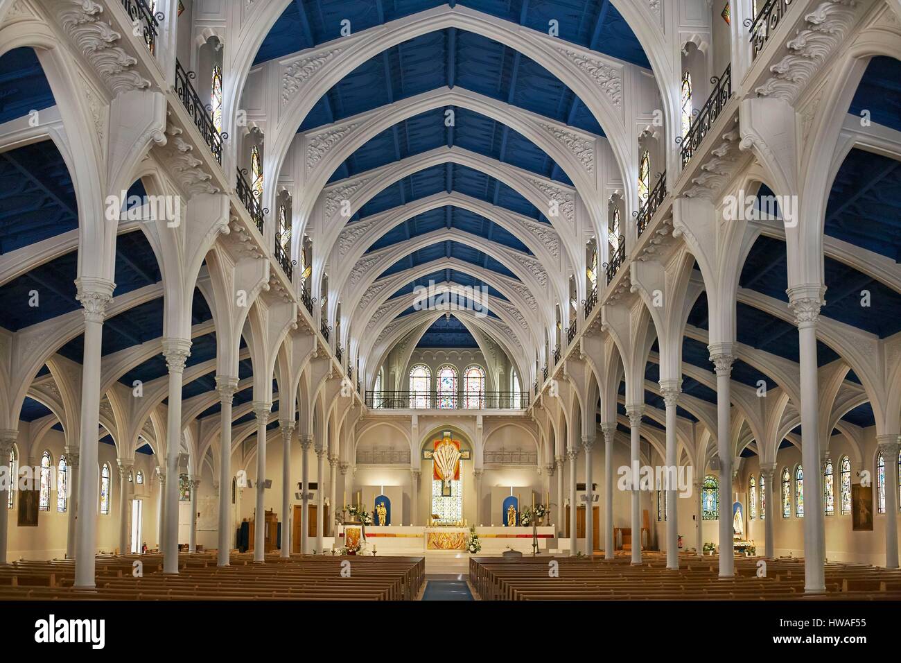4 Avenue Saint Honoré D eylau 75016 Paris France, Paris, la nef de l'église paroissiale de Saint Honoré d'Eylau situé  avenue Raymond Poincaré Photo Stock - Alamy