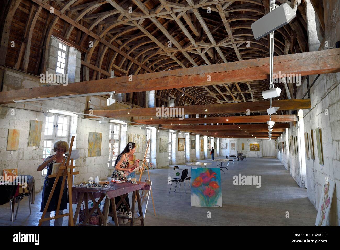 France, Dordogne, Brantome, Saint Pierre abbaye bénédictine, dortoir des moines avec un toit en forme de bateau Banque D'Images