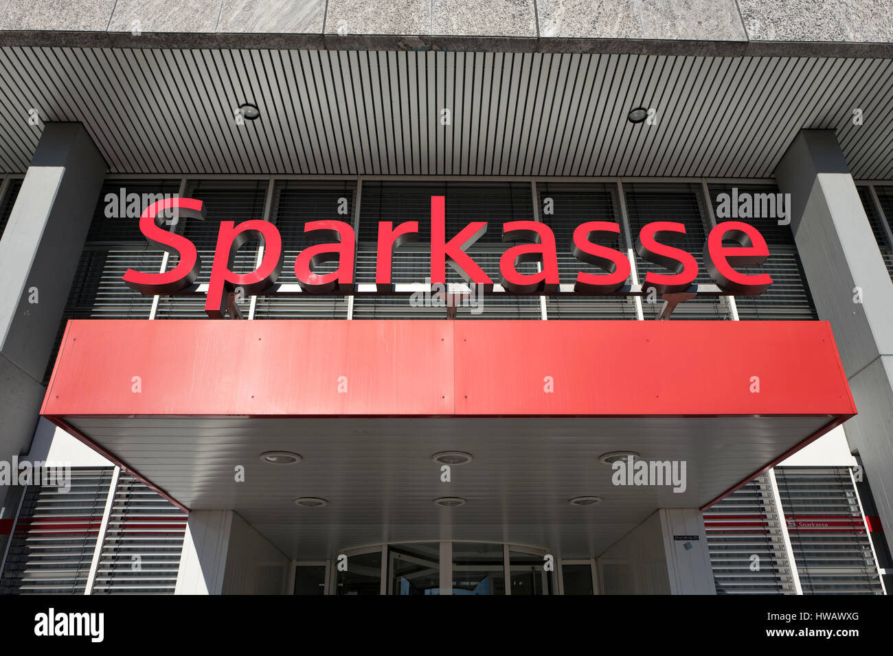 Entrée d'une banque d'épargne (Sparkasse allemande) Banque D'Images