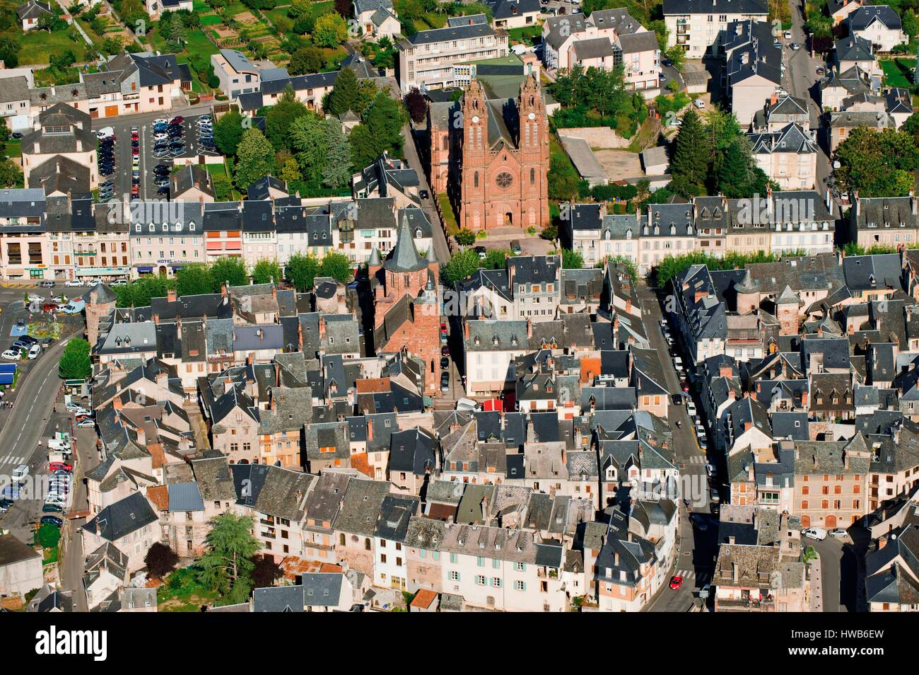 La France, l'Aveyron, le Rouergue Espalion en partie supérieure (vue aérienne) Banque D'Images