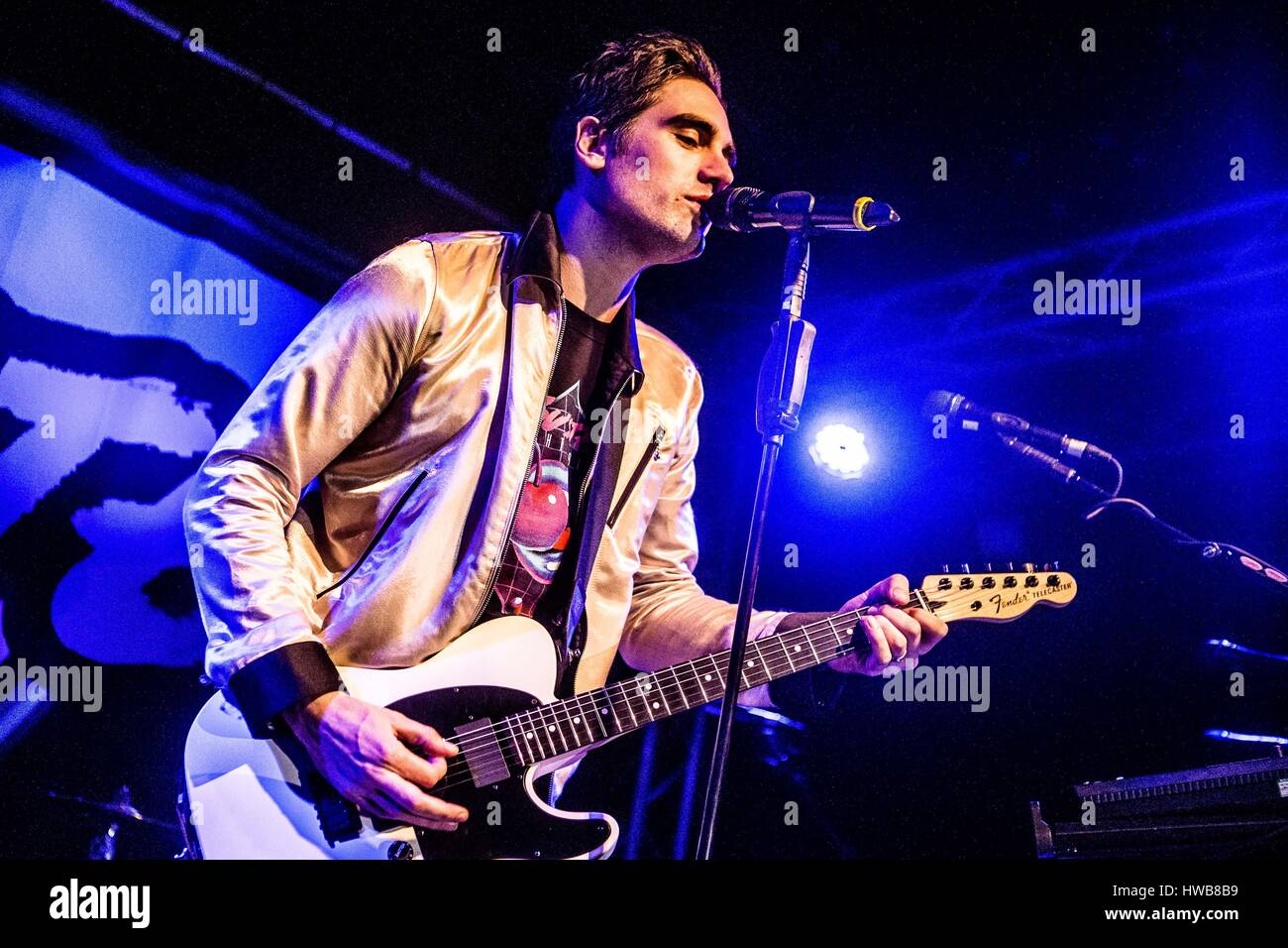 Milan, Italie. 18 mars, 2017. French pop rock band Busted effectue live au Tunnel Club Crédit : Mairo Cinquetti/Alamy Live News Banque D'Images