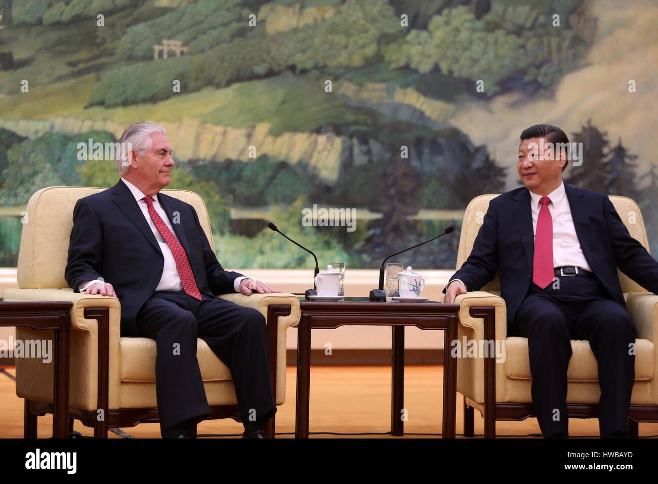 Beijing, Chine. 19 mars, 2017. La secrétaire d'État des États-Unis, Rex Tillerson lors d'une réunion bilatérale avec le président chinois Xi Jinping dans le Grand Hall du Peuple, le 19 mars 2017 à Beijing, Chine. Credit : Planetpix/Alamy Live News Banque D'Images