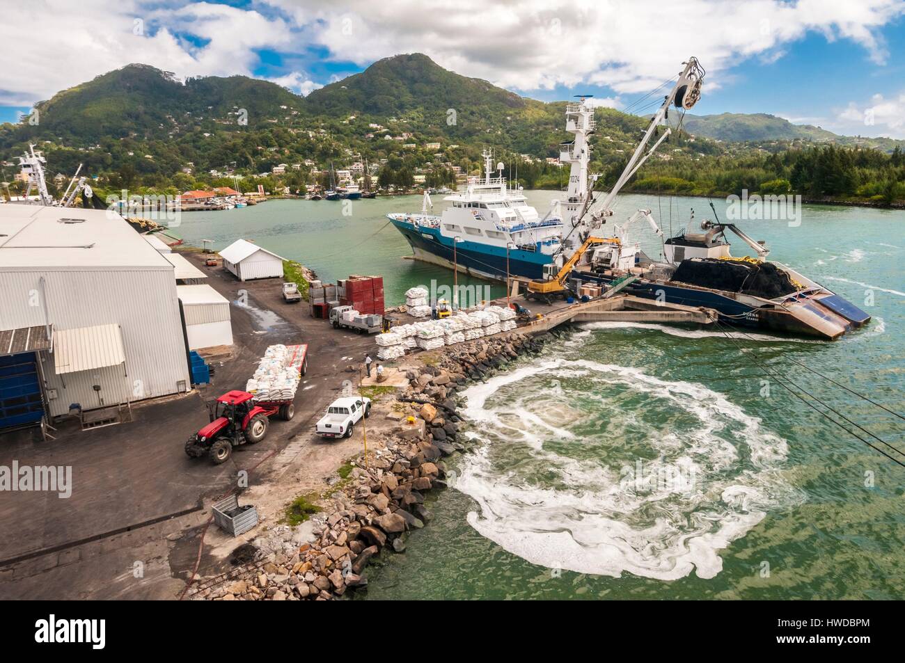 Seychelles, océan Indien, l'île de Mahé, Victoria, thon voile sur le Port Victoria, le premier port de transbordement de thon de l'Océan Indien, créative, M.-PR no Banque D'Images