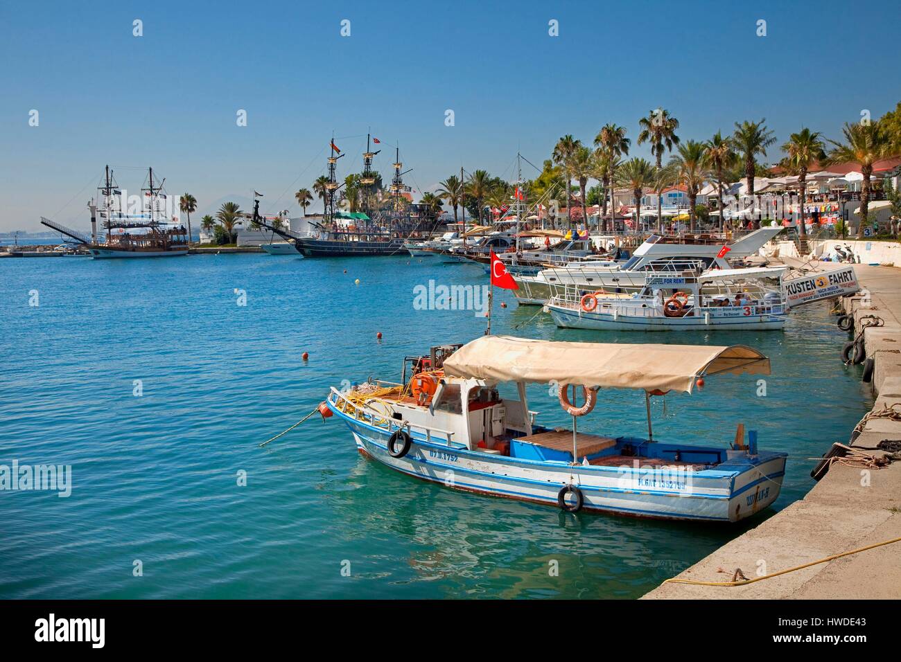 La Turquie, de la Méditerranée, Antalya, Side, port d'accueil Banque D'Images