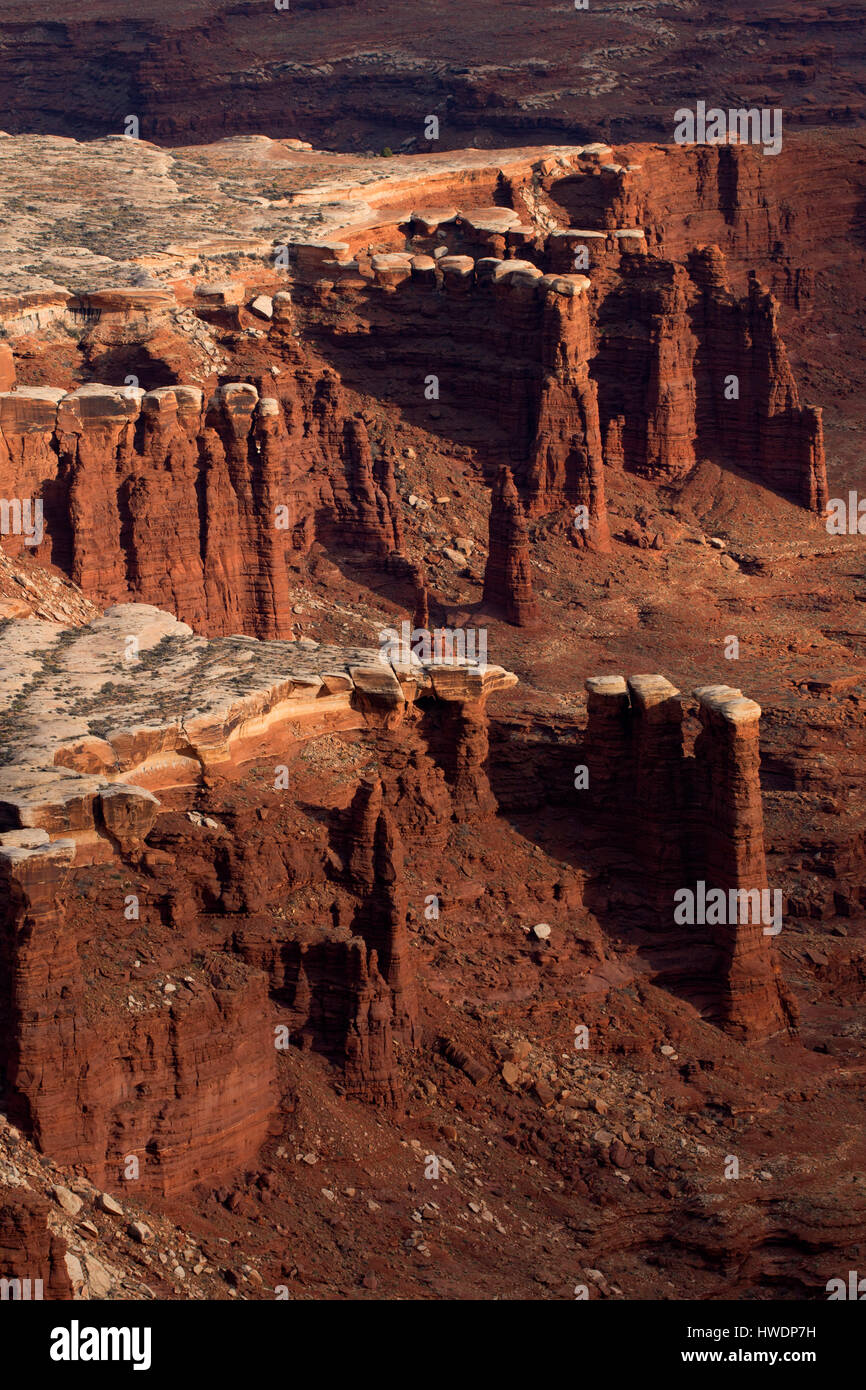 Sentier de jante blanche Banque de photographies et d’images à haute
