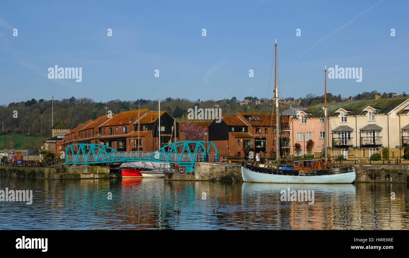 Voir des propriétés sur le Bristol Harbourside Banque D'Images