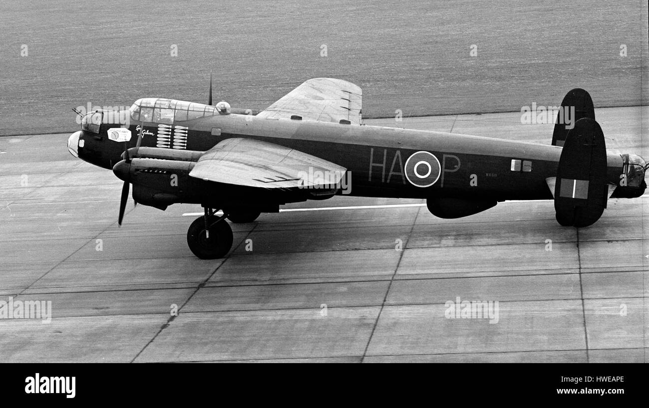 L'atterrissage à HAP Lancaster RAF Scampton en 1967 Banque D'Images