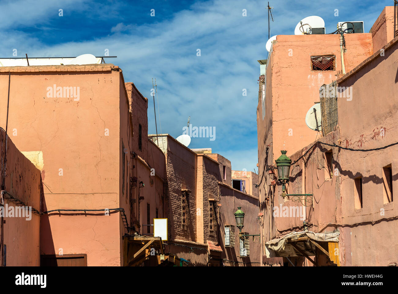 Bâtiments dans médina de Marrakech, un site du patrimoine de l'UNESCO au Maroc Banque D'Images