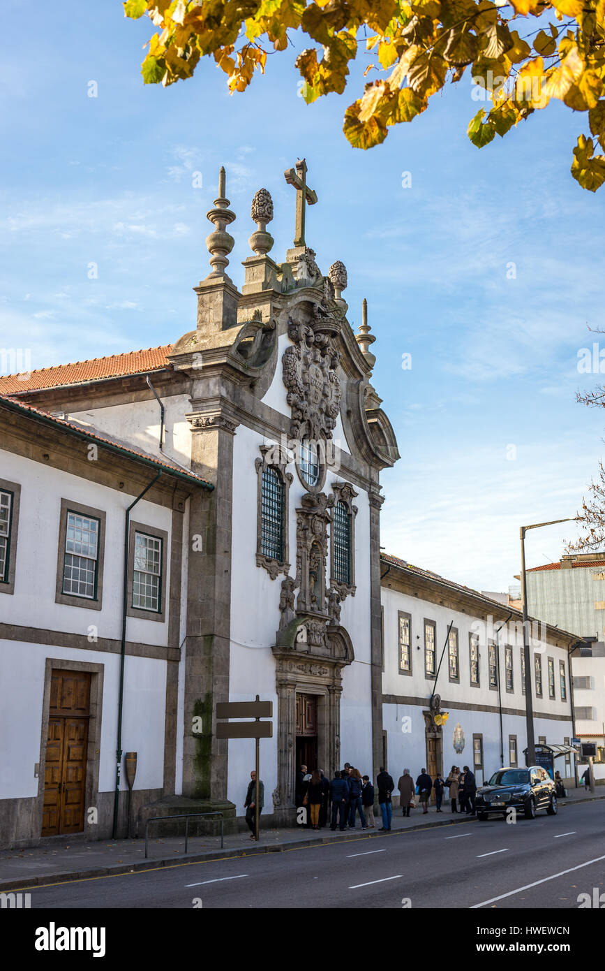 Église Nossa Senhora da Esperança (église Notre-Dame de l'Espérance) dans la ville de Porto sur la péninsule ibérique, deuxième plus grande ville du Portugal Banque D'Images