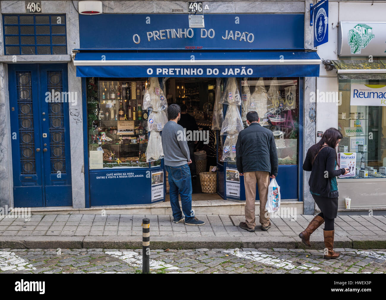 Do Japao Pretinho épiceries traditionnelles à l'ancienne dans la ville de Porto sur la péninsule ibérique, deuxième plus grande ville du Portugal Banque D'Images