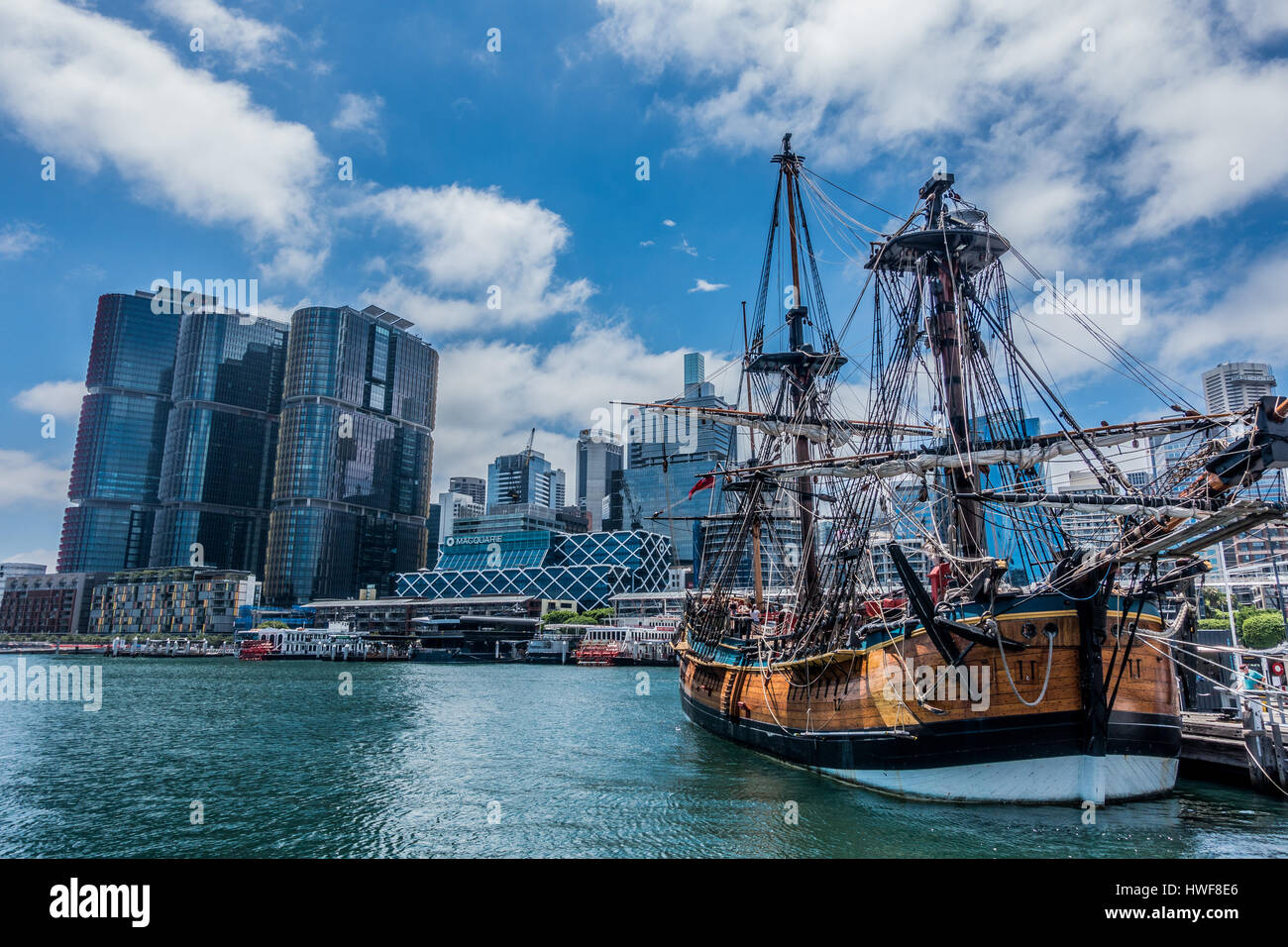 Le capitaine Cook HMS Endeavour Banque D'Images