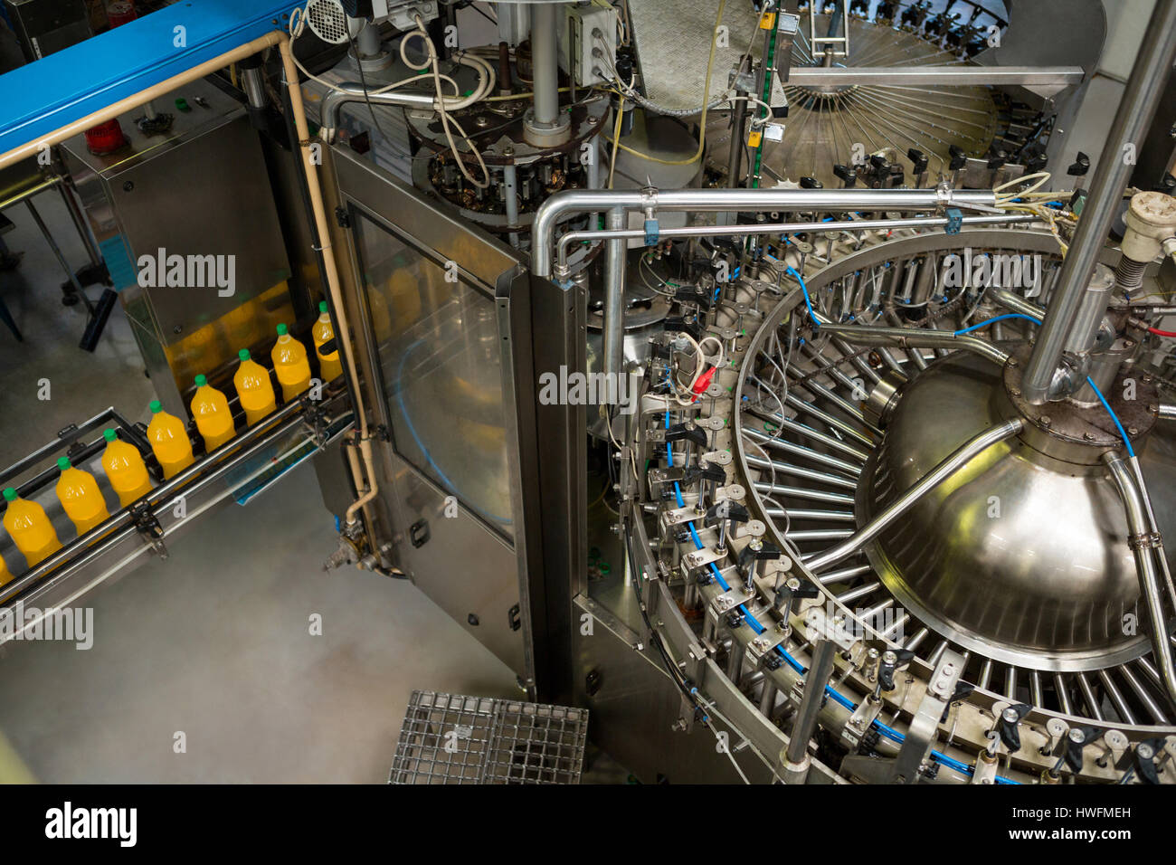 Portrait des machines dans l'usine de verre à froid Banque D'Images