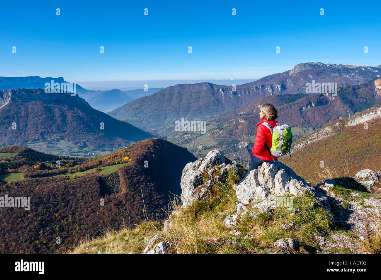 France, Isère, environs de Grenoble, le parc régional de Chartreuse, le chemin de randonnée GR 9 sur le chemin de fort Saint-Eynard Banque D'Images