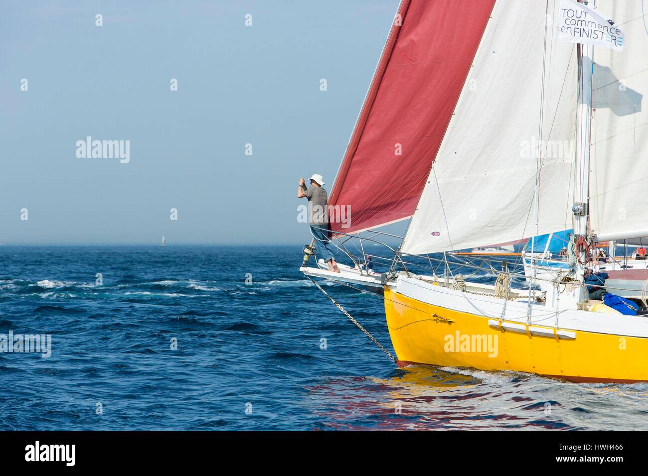 La France, Finistère, Brest, fêtes maritimes internationales de Brest 2016 fête maritime internationale Brest 2016), grand rassemblement de la voile et du yachting et des marins et des gens de mer, voilier durant la Grande Traversee (la grande traversée) entre Brest et Douarnenez Banque D'Images
