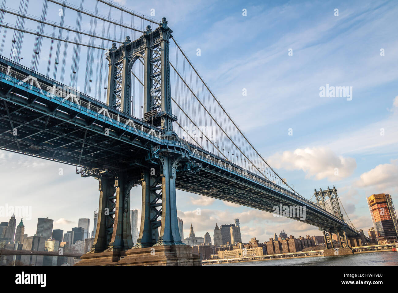 Pont de Manhattan vu de Dumbo à Brooklyn - New York, USA Banque D'Images