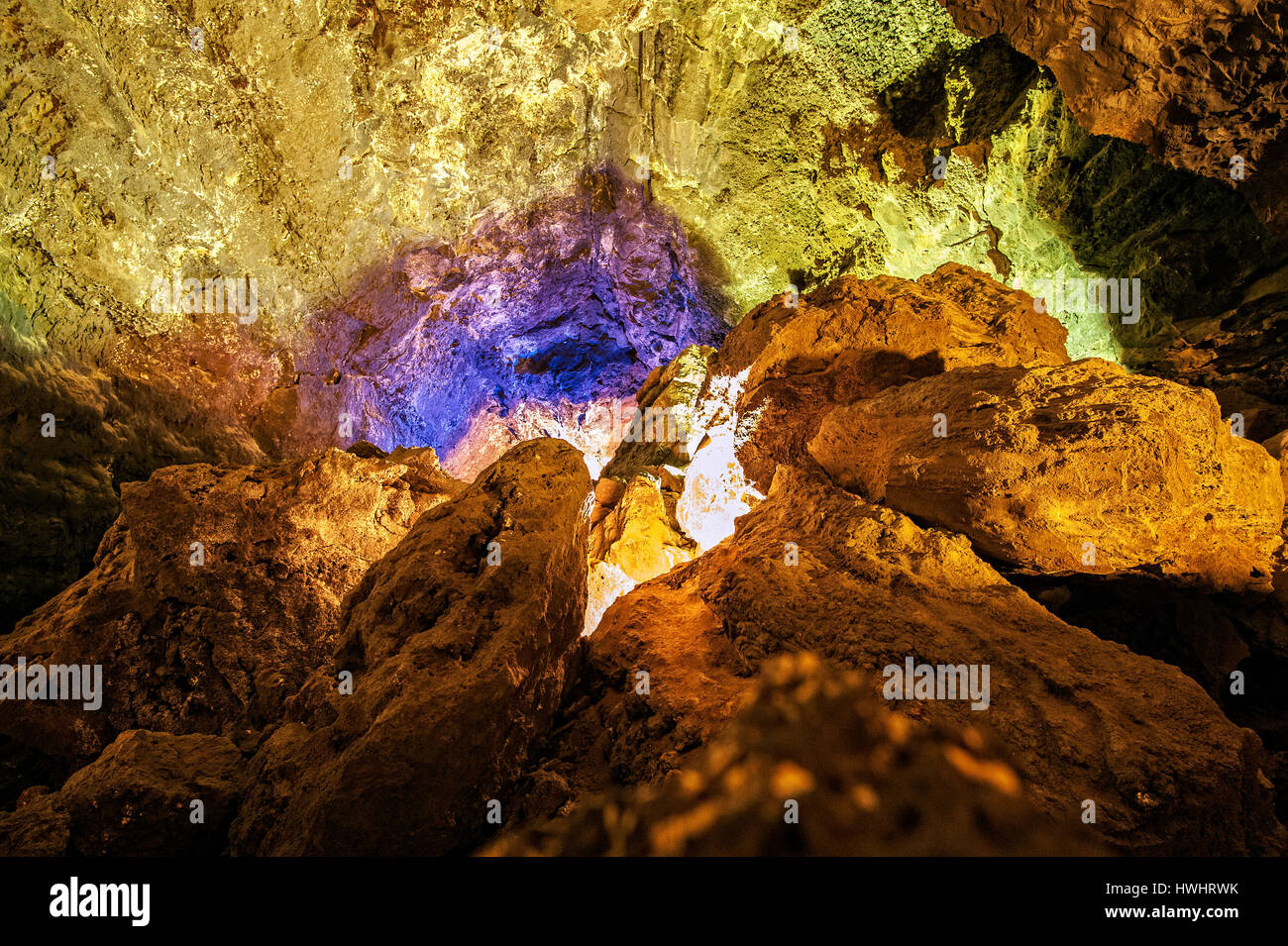 Reisen, Kanaren, Kanarische Inseln, Lanzarote : Lavastollen Cueva de los Verdes Banque D'Images