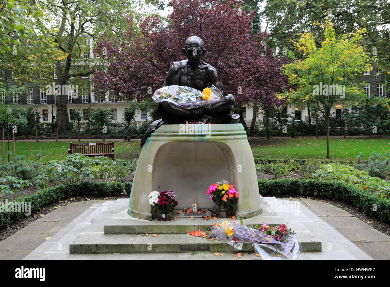 Mahatma Gandhi statue, Tavistock Square, Bloomsbury, Camden, London City, Angleterre Banque D'Images