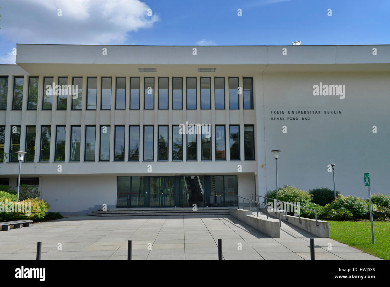 Henry-Ford-Bau, Freie Universität, Garystrasse, Dahlem, Steglitz-Zehlendorf, Berlin, Deutschland Banque D'Images