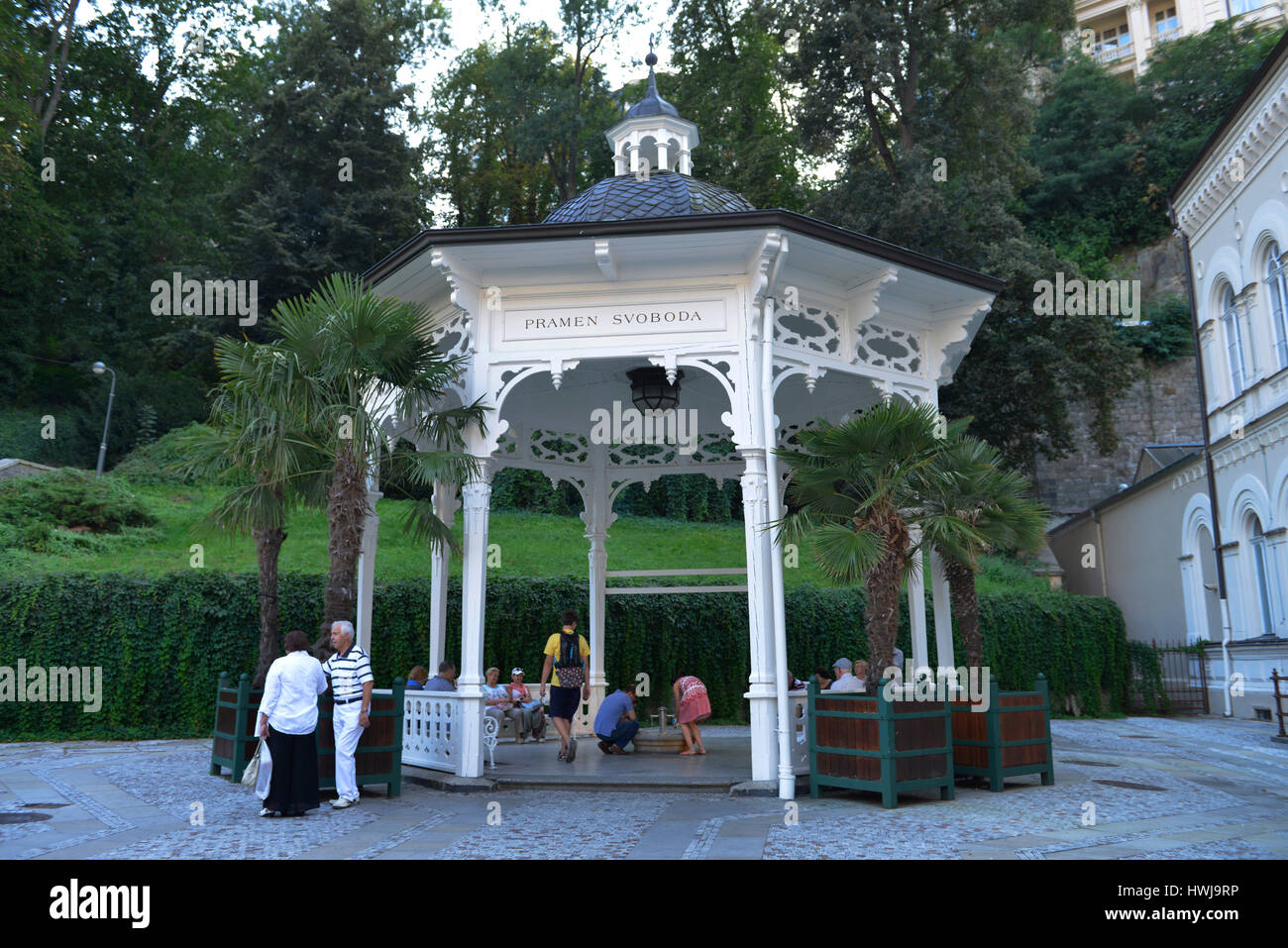 Pavillon der Freiheitsquelle, Karlsbad, République Tchèque Banque D'Images