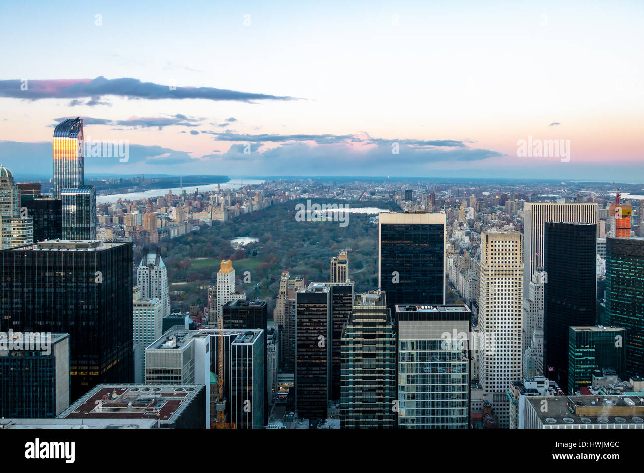 Vue panoramique vue aérienne de Manhattan et Central Park au coucher du soleil - New York, USA Banque D'Images Vue panoramique vue aérienne de Manhattan et Central Park au coucher du soleil - New York, USA Banque D'Images