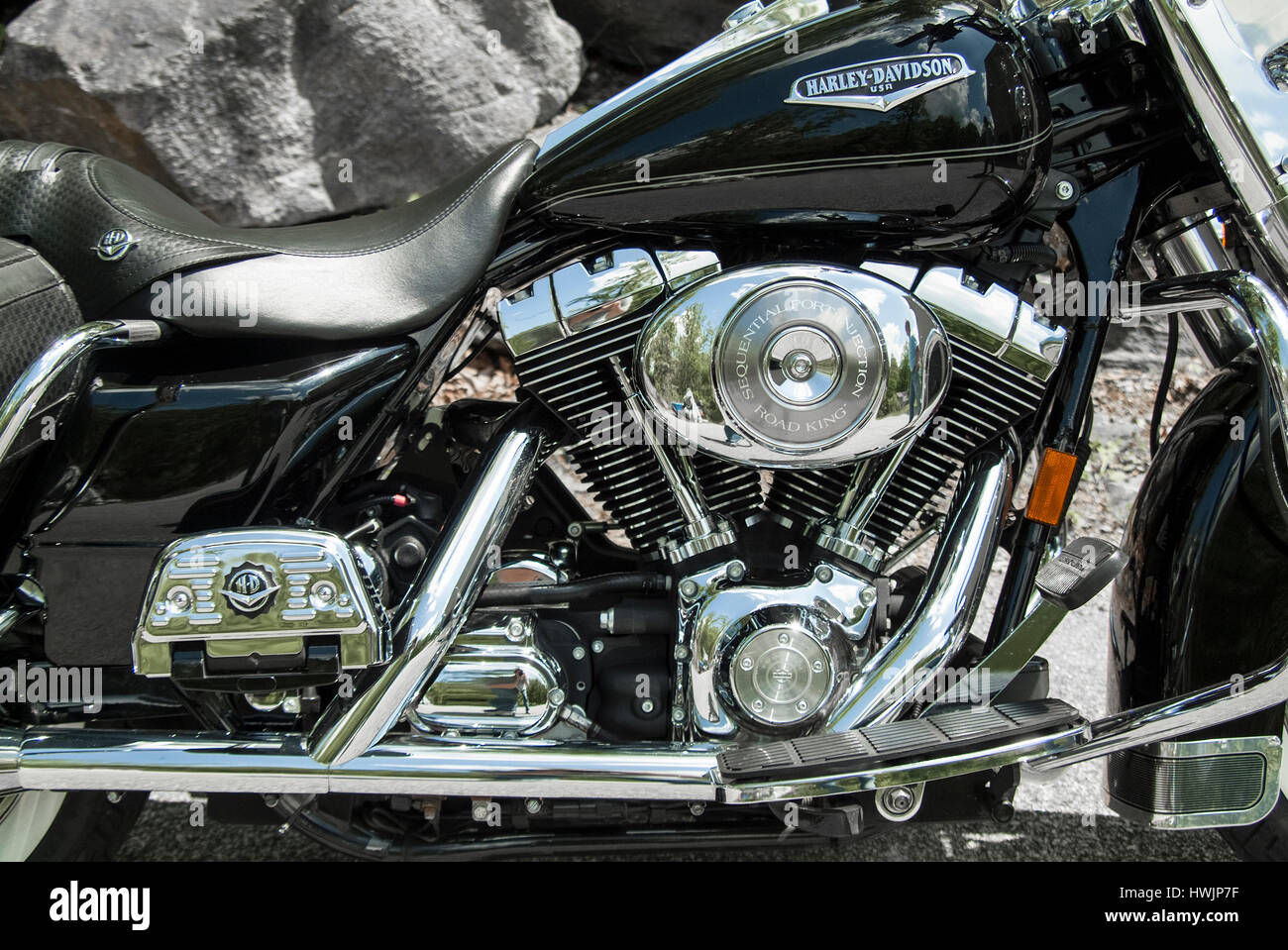 Black harley davidson motorcycle Banque de photographies et d’images à ...