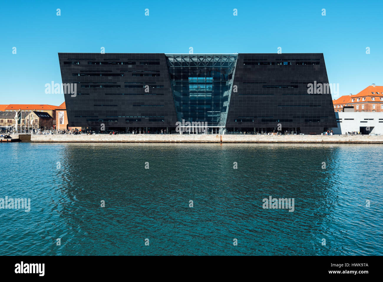 Copenhague, Danemark - Mars 11, 2017 : Black Diamond, au bord de l'eau moderne extension de la Bibliothèque royale du Danemark à Copenhague. Banque D'Images