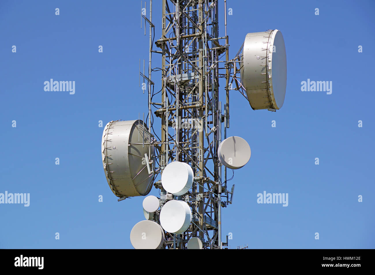 Antennes de télécommunication Banque D'Images