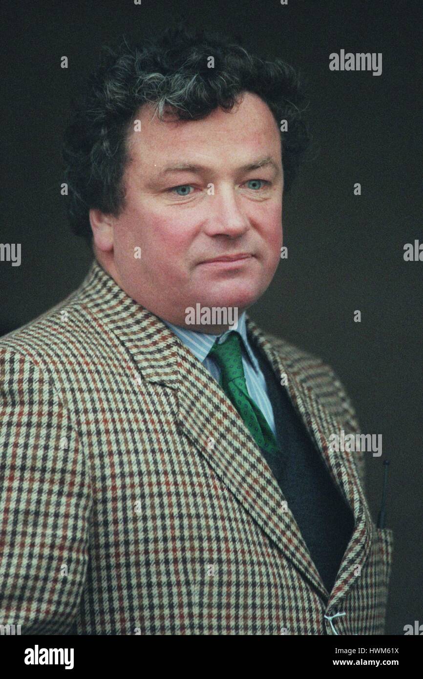 NIGEL TWISTON DAVIES-entraîneur de chevaux de course 16 Janvier 1997 Banque D'Images