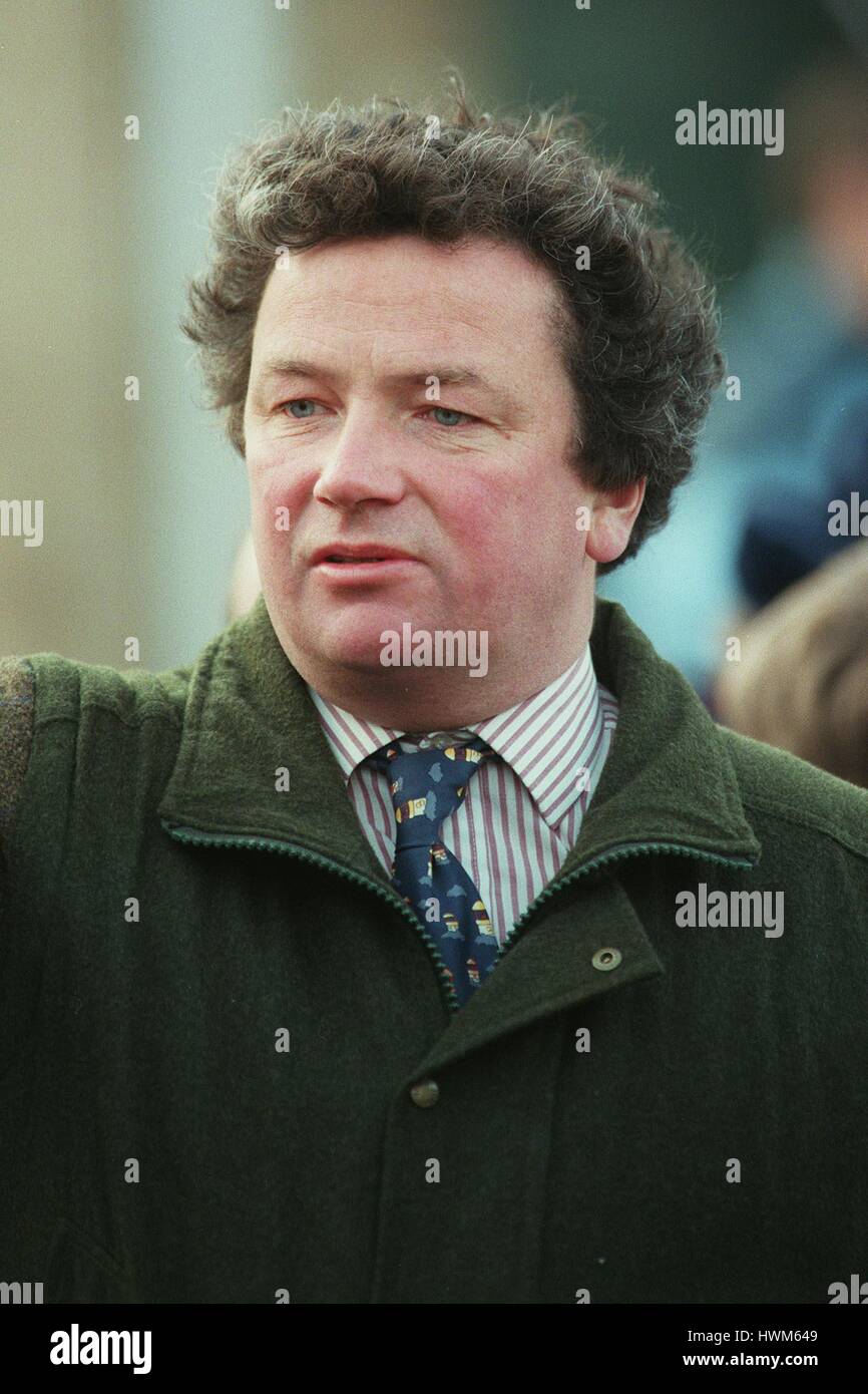 NIGEL TWISTON DAVIES-entraîneur de chevaux de course 28 Février 1997 Banque D'Images