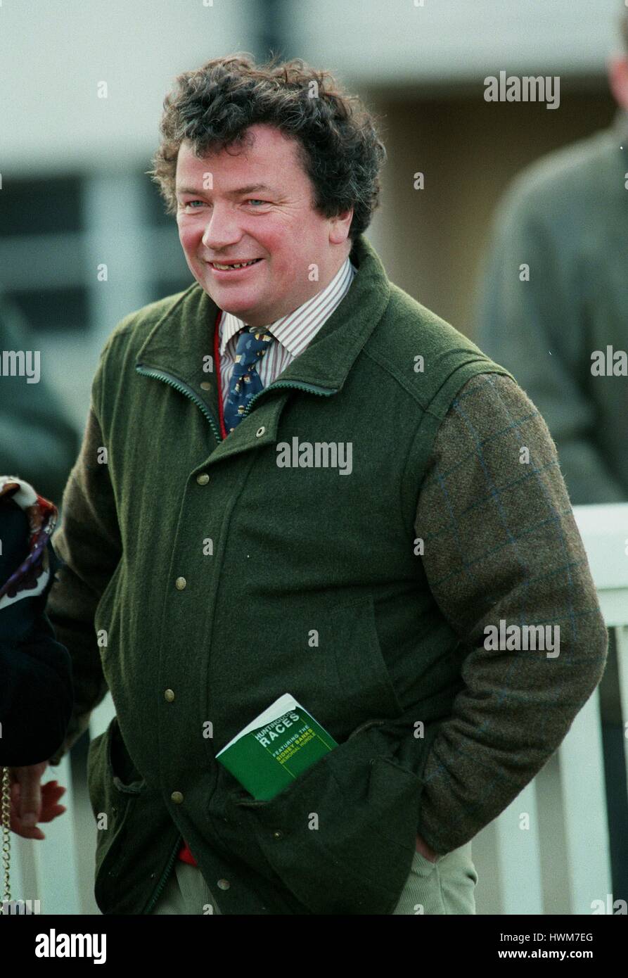 NIGEL TWISTON DAVIES-entraîneur de chevaux de course 28 Février 1997 Banque D'Images
