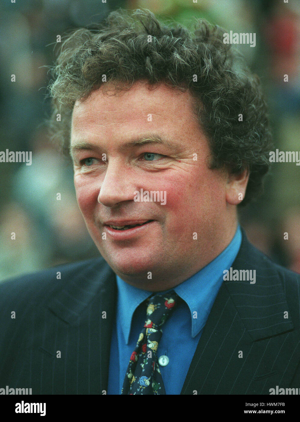 NIGEL TWISTON DAVIES-entraîneur de chevaux de course 18 Novembre 1997 Banque D'Images