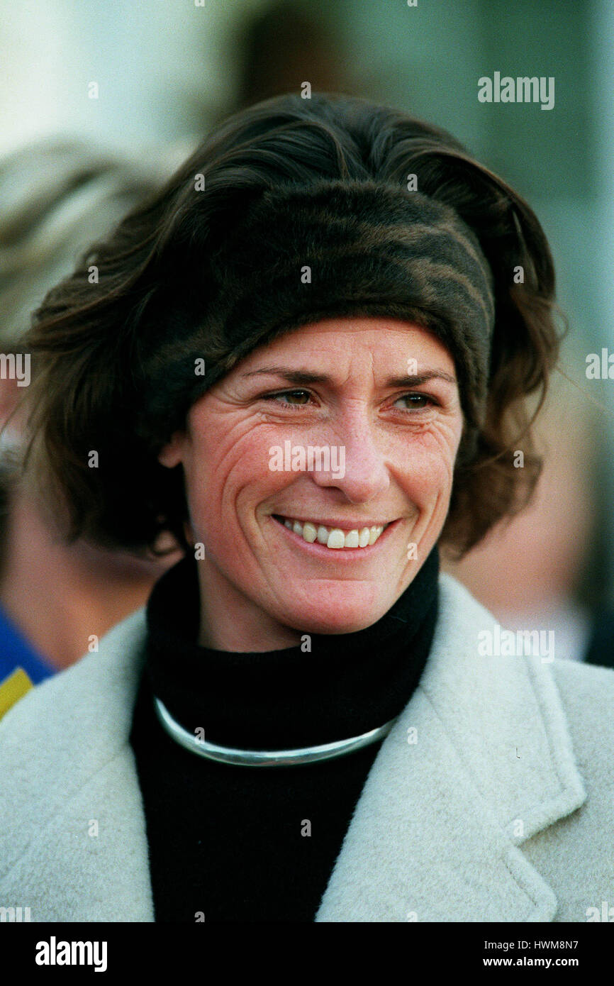 CATHERINE TWISTON DAVIES-ÉPOUSE DE TRAINER NIGEL. 08 Janvier 1998 Banque D'Images