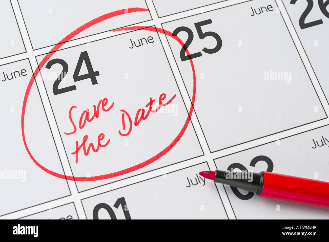 Enregistrer la date inscrite sur un calendrier - le 24 juin Banque D'Images