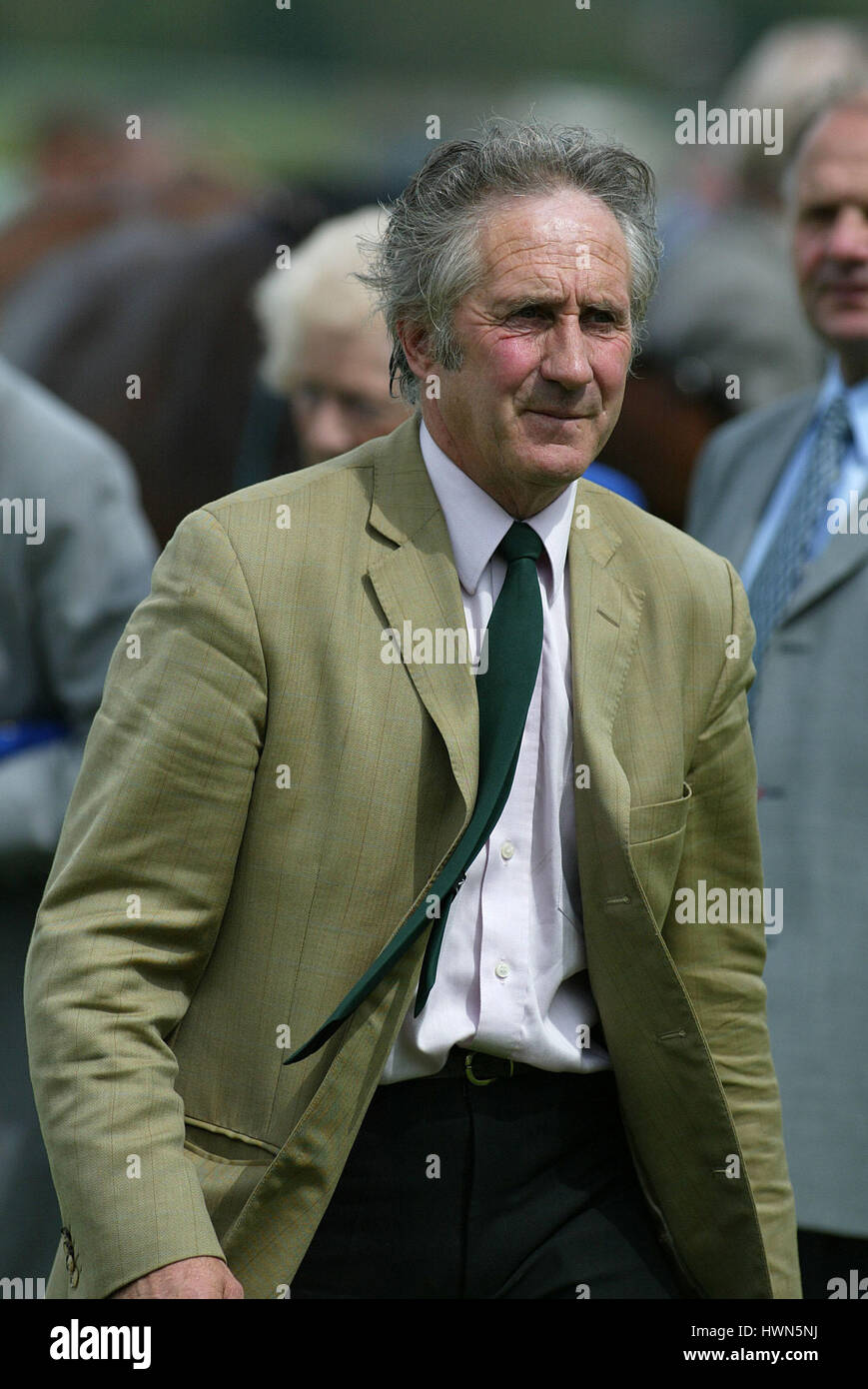 BILL TURNER, entraîneur de chevaux de course BEVERLEY HIPPODROME BEVERLEY 21 Mai 2002 Banque D'Images