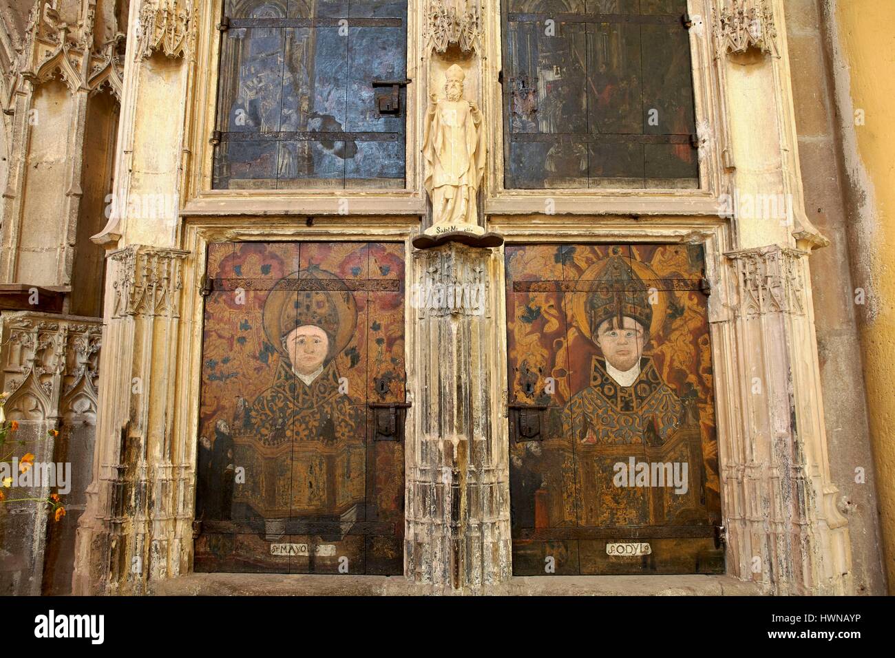 La France, l'Allier (03), Souvigny, l'église prieurale Saint-Pierre et Saint-Paul, une armoire aux reliques containing les reliques des saints Mayeul et Odilon/France, Allier, Souvigny, église du prieuré de Saint Pierre et Saint Paul Banque D'Images