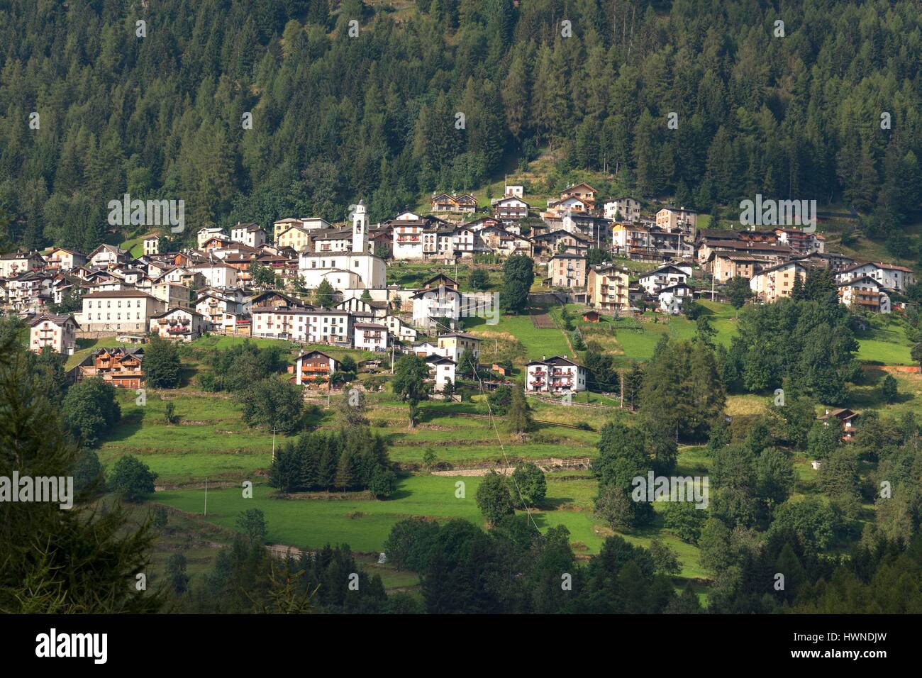 L'Italie, Lombardie, Temu, le village Pezzo Banque D'Images