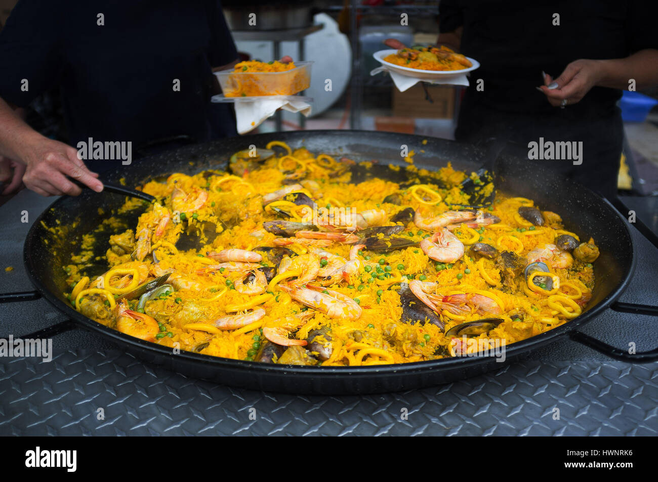 Grande poêle avec fruits de mer mexicains Banque D'Images