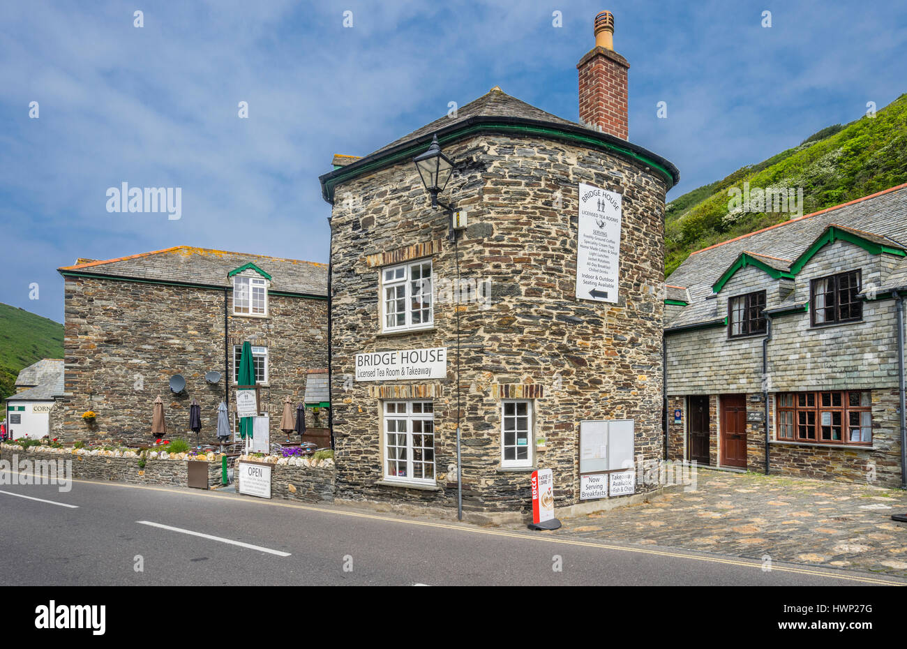 Royaume-uni, Angleterre du Sud-Ouest, Conwall, Dusseldorf, Bridge House, un bâtiment en granit Cornwall traditionnels Banque D'Images